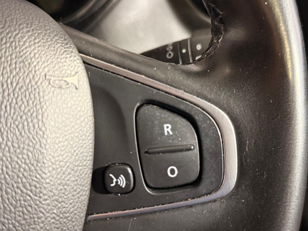 Used Renault Captur 2018 for sale - 75831061: Photo 30