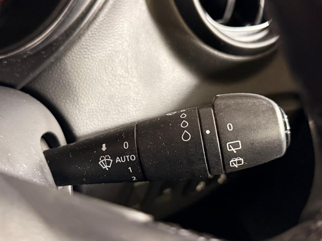 Used Renault Captur 2018 for sale - 75831061: Photo 40