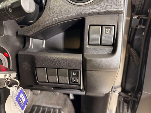 Used Mazda Mazda5 2015 for sale - 75295970: Photo 13