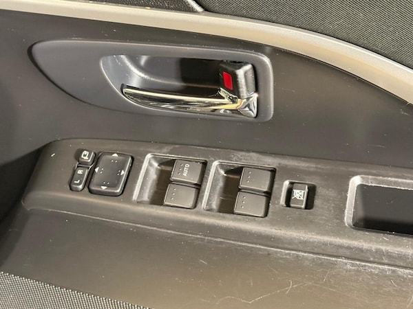 Used Mazda Mazda5 2015 for sale - 75295970: Photo 18