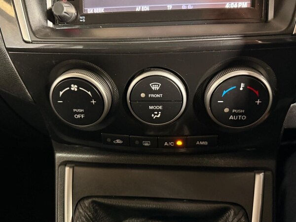 Used Mazda Mazda5 2015 for sale - 75295970: Photo 35