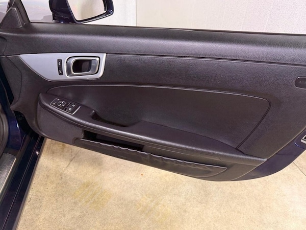 Used Mercedes-Benz SLK 2012 for sale - 76162852: Photo 14