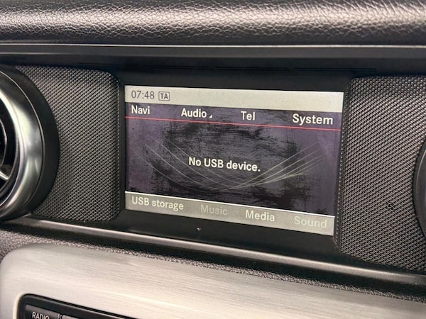 Used Mercedes-Benz SLK 2012 for sale - 76162852: Photo 23