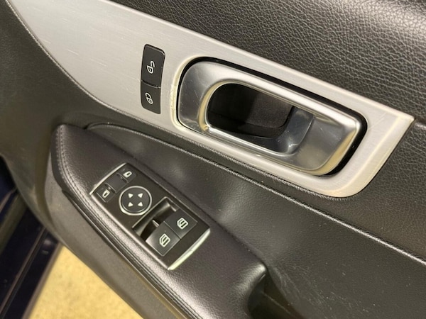 Used Mercedes-Benz SLK 2012 for sale - 76162852: Photo 25