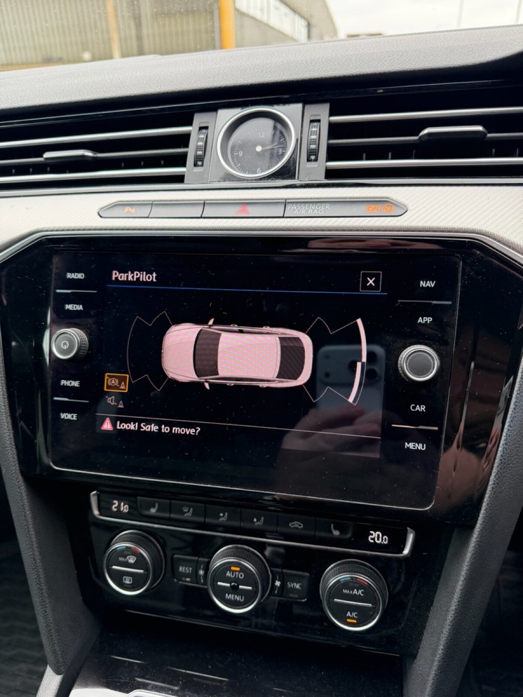 Used Volkswagen Arteon 2018 for sale - 77608944: Photo 15