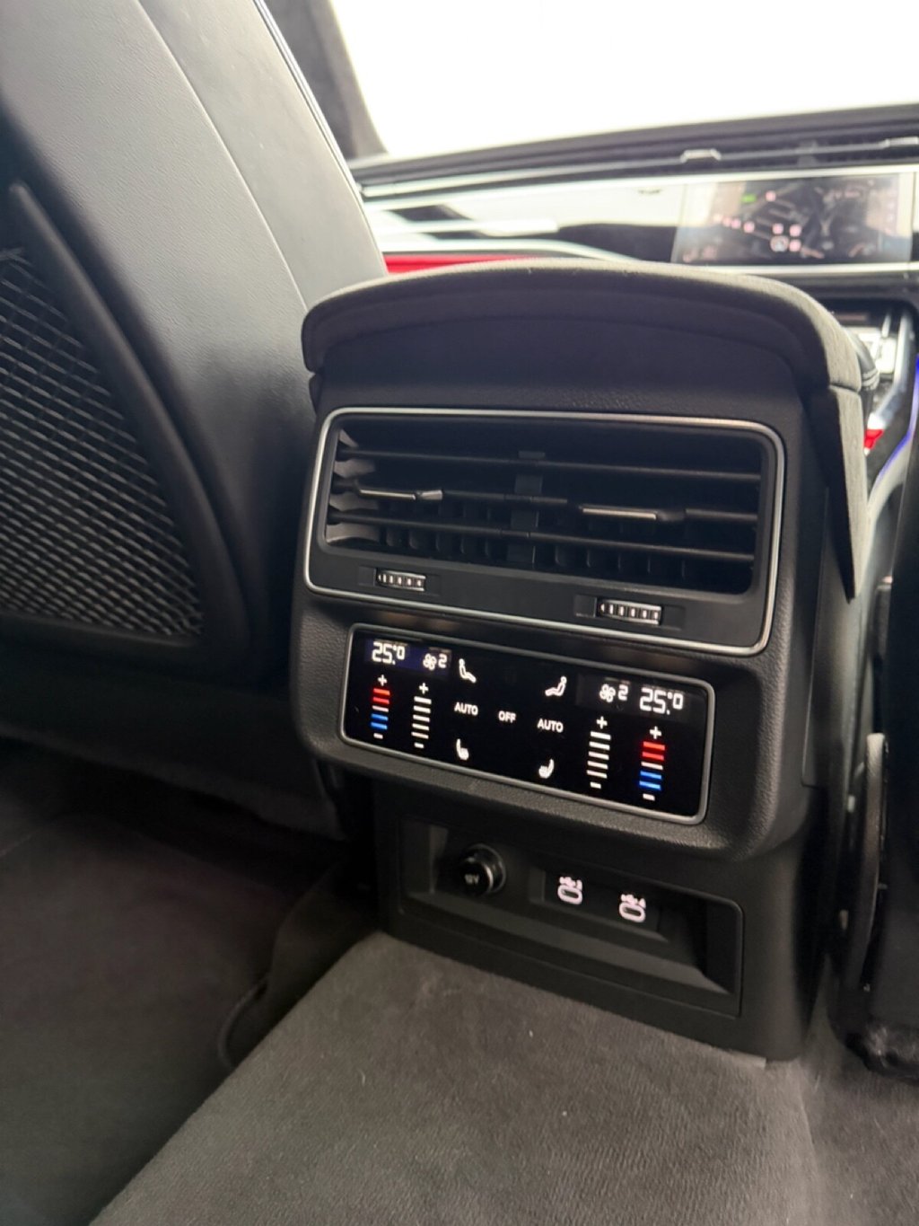 Used Audi RS Q8 2020 for sale - 77608854: Photo 18