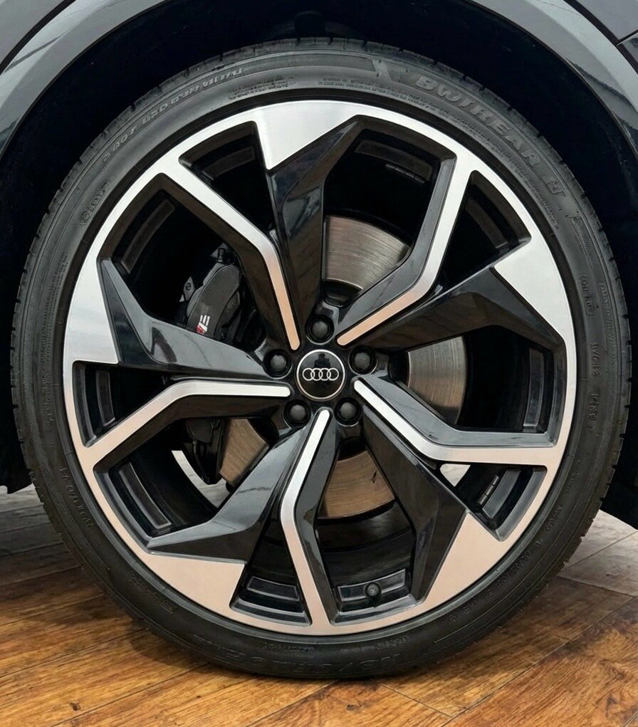 Used Audi RS Q8 2020 for sale - 77608854: Photo 32