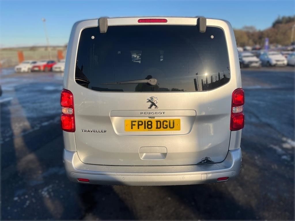 Used Peugeot Traveller 2018 for sale - 76665649: Photo 12