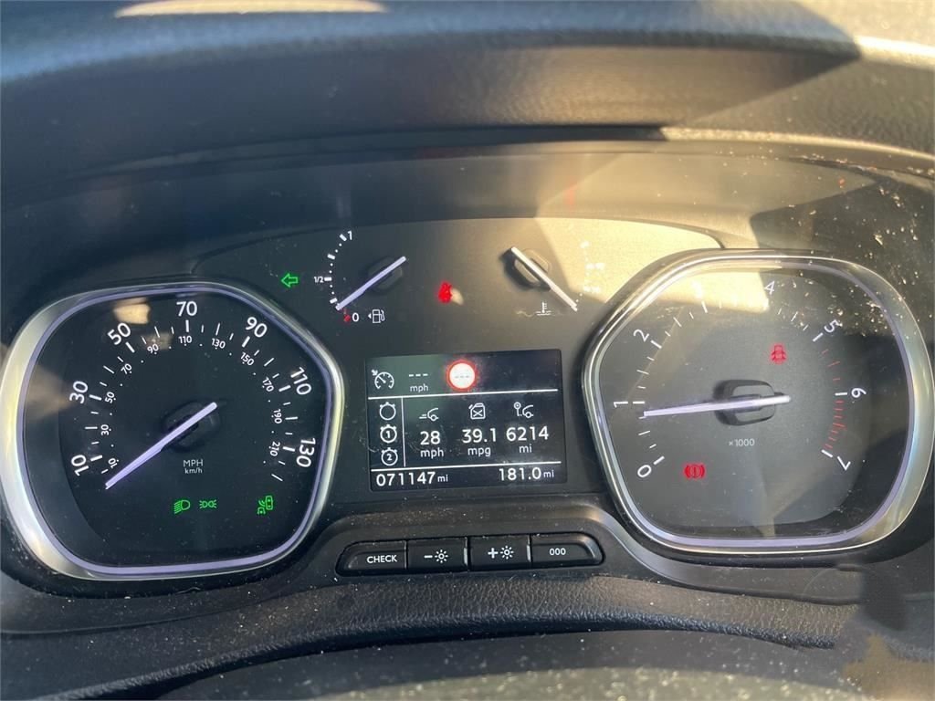 Used Peugeot Traveller 2018 for sale - 76665649: Photo 18