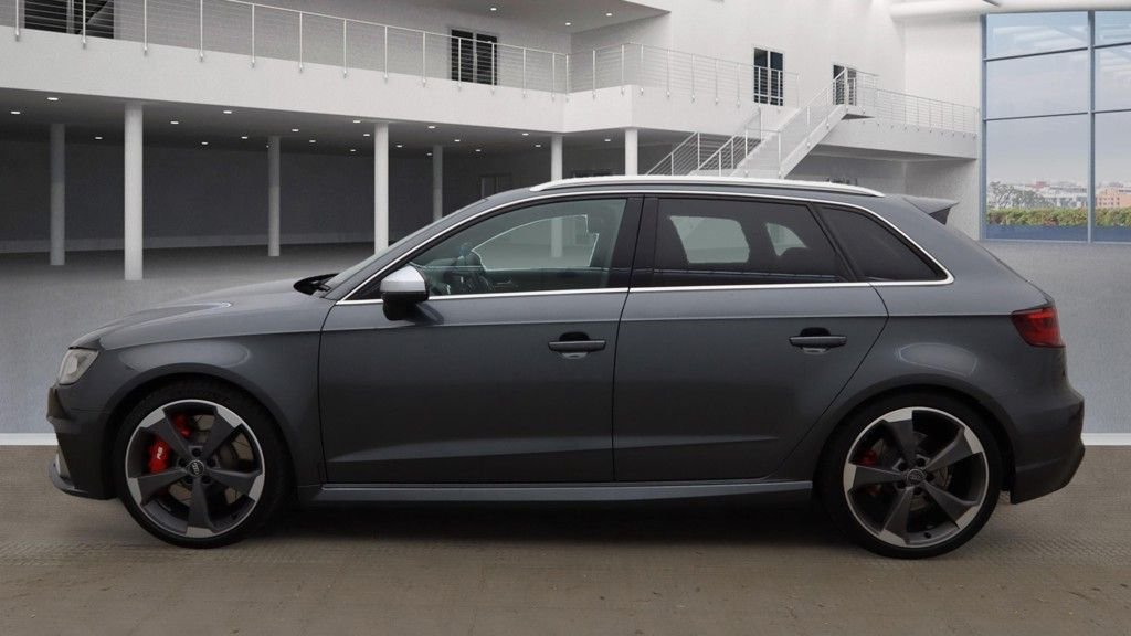 Used Audi RS3 2015 for sale - 76470394: Photo 12