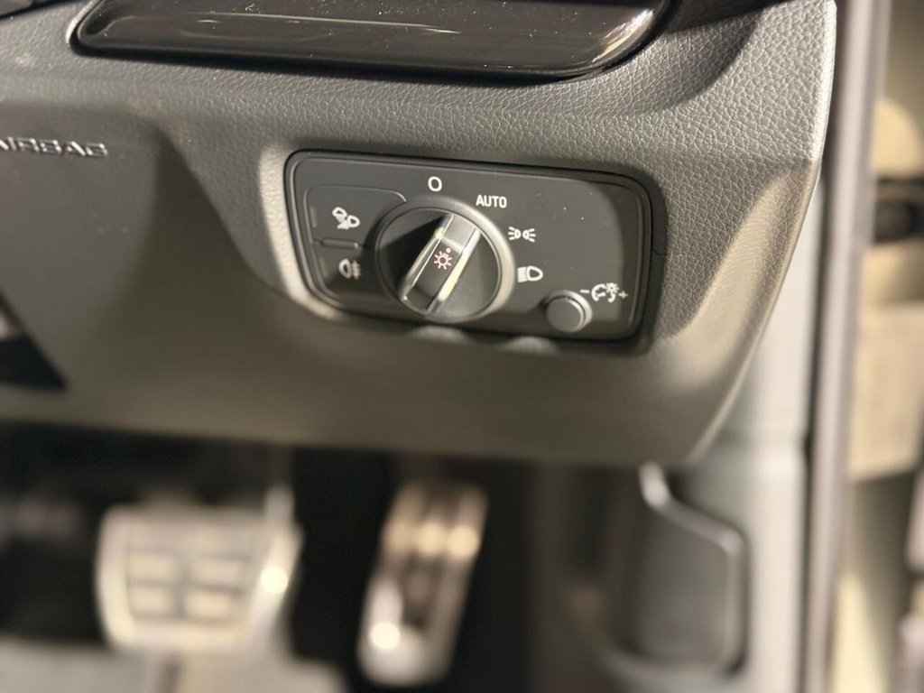 Used Audi RS3 2015 for sale - 76470394: Photo 25