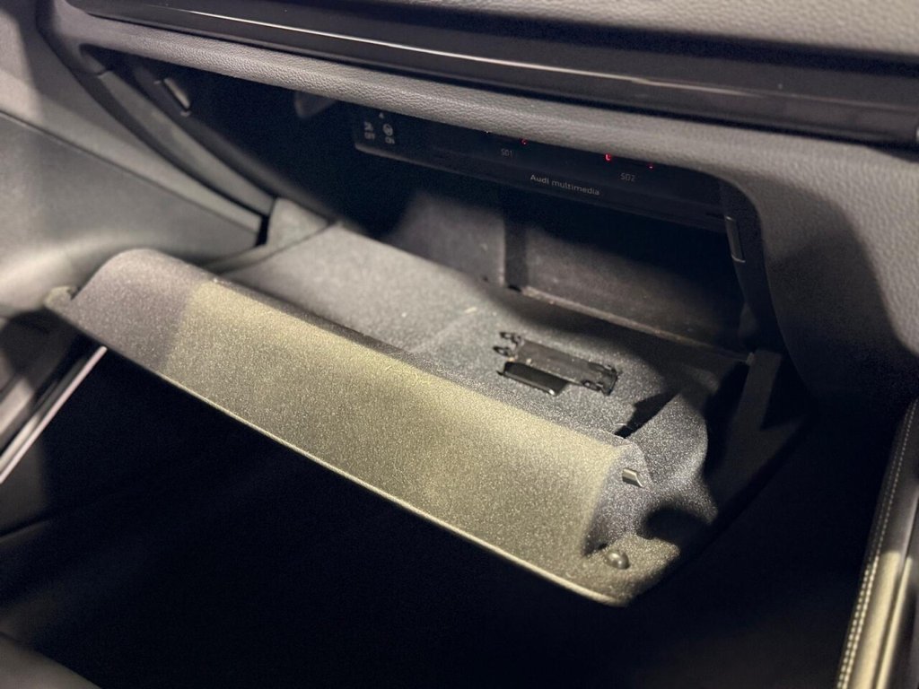 Used Audi RS3 2015 for sale - 76470394: Photo 42