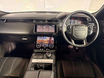 Used Land Rover Range Rover Velar 2018 for sale - 75832019: Photo