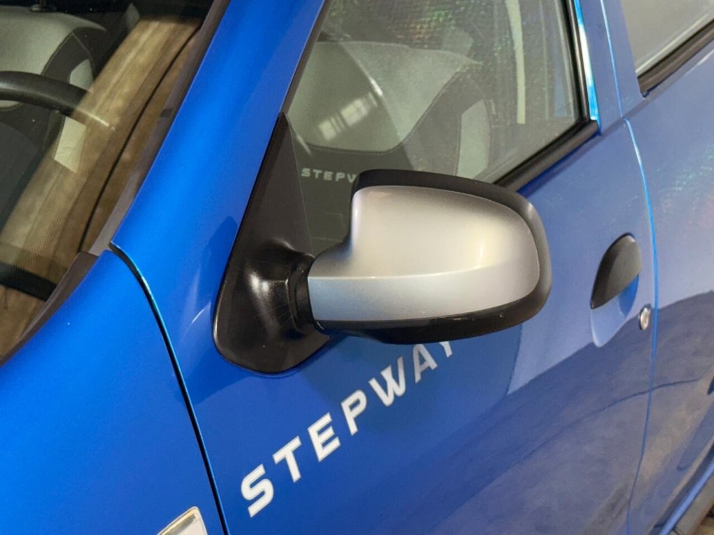 Used Dacia Sandero Stepway 2016 for sale - 76173157: Photo 38
