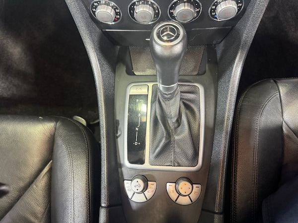 Used Mercedes-Benz SLK 2008 for sale - 74675656: Photo 20