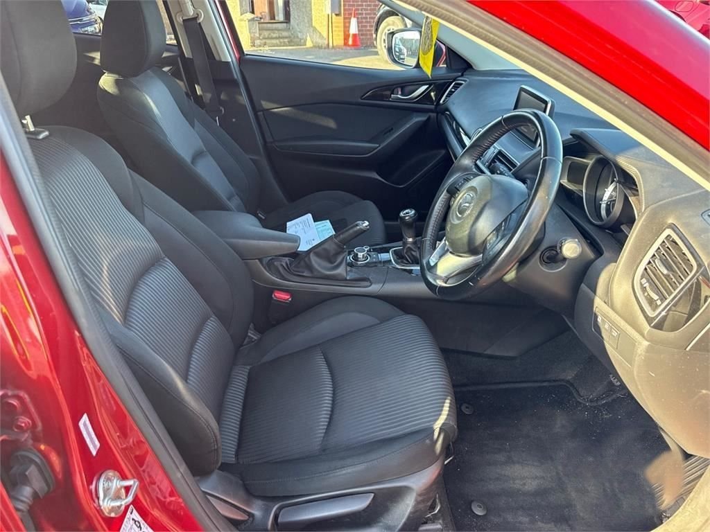 Used Mazda Mazda3 2016 for sale - 76147801: Photo 2