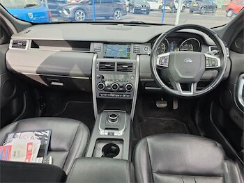 Used Land Rover Discovery Sport 2018 for sale - 75947433: Photo