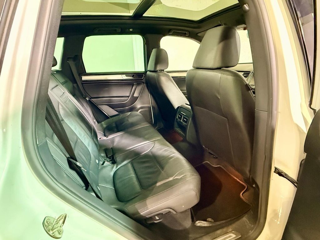 Used Volkswagen Touareg 2016 for sale - 76590855: Photo 15