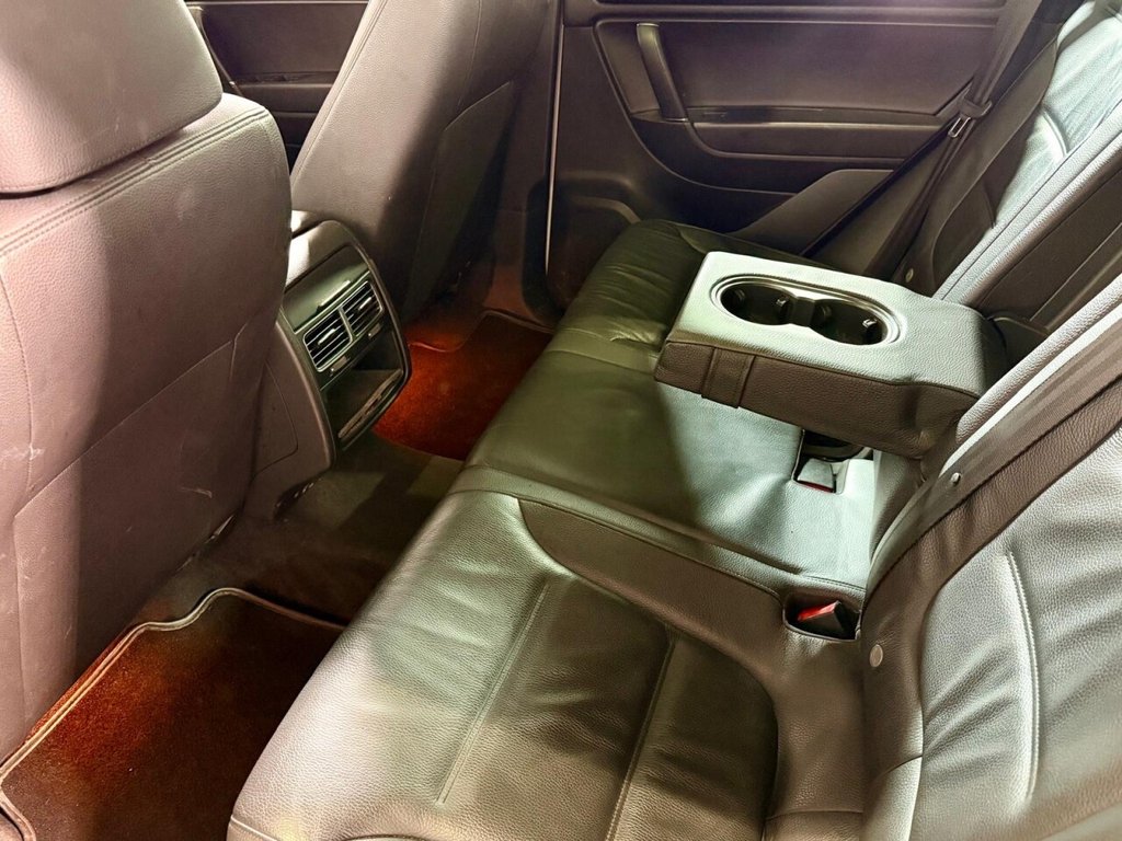 Used Volkswagen Touareg 2016 for sale - 76590855: Photo 17