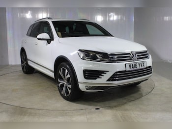 2016 (16) - 3.0 TDI V6 BlueMotion Tech R-Line SUV 5dr Diesel Tiptronic 4WD Euro 6 (s/s)