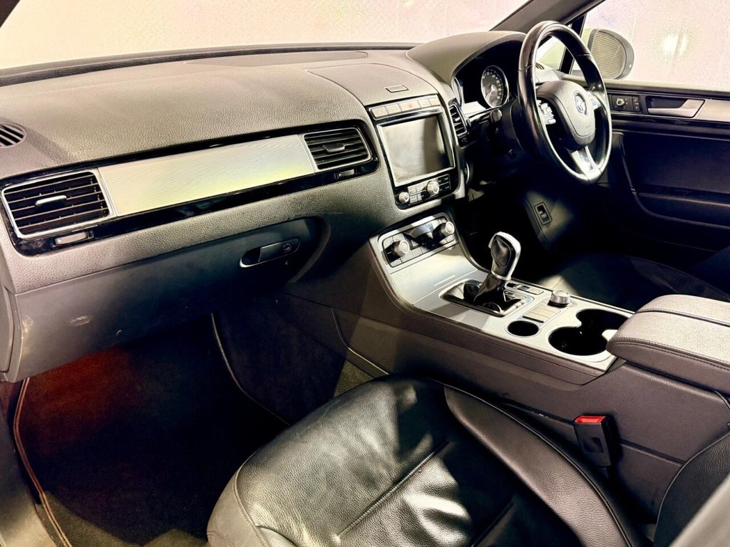 Used Volkswagen Touareg 2016 for sale - 76590855: Photo 21