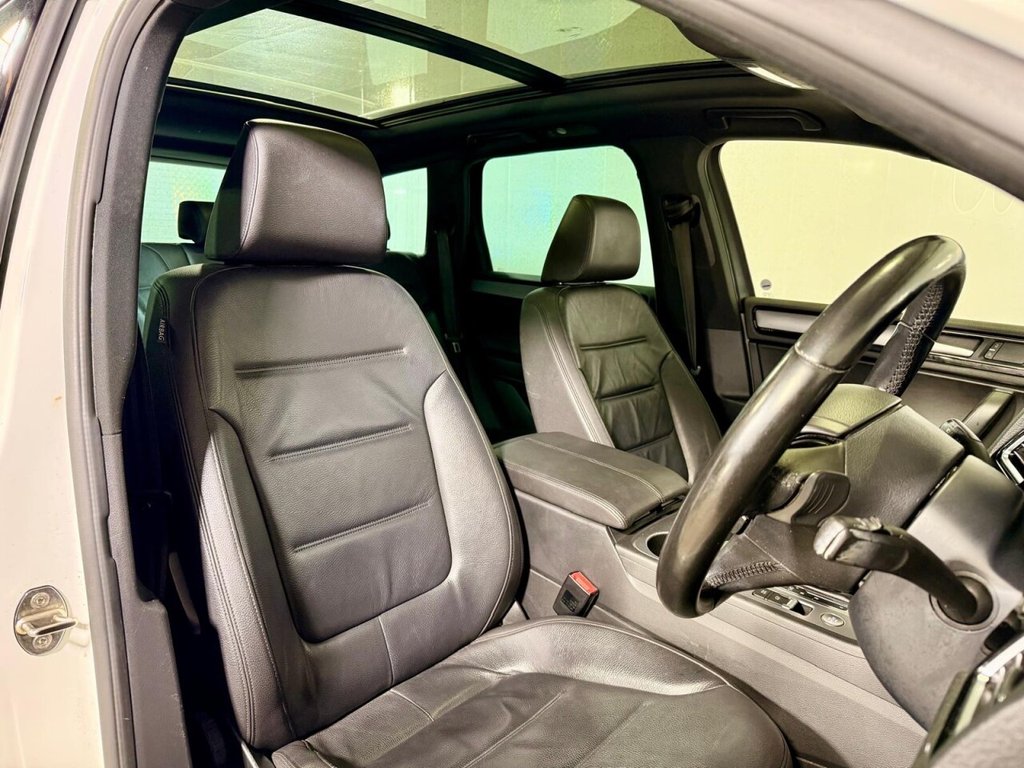 Used Volkswagen Touareg 2016 for sale - 76590855: Photo 24