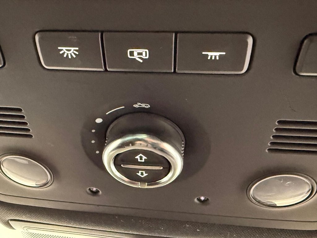 Used Volkswagen Touareg 2016 for sale - 76590855: Photo 31