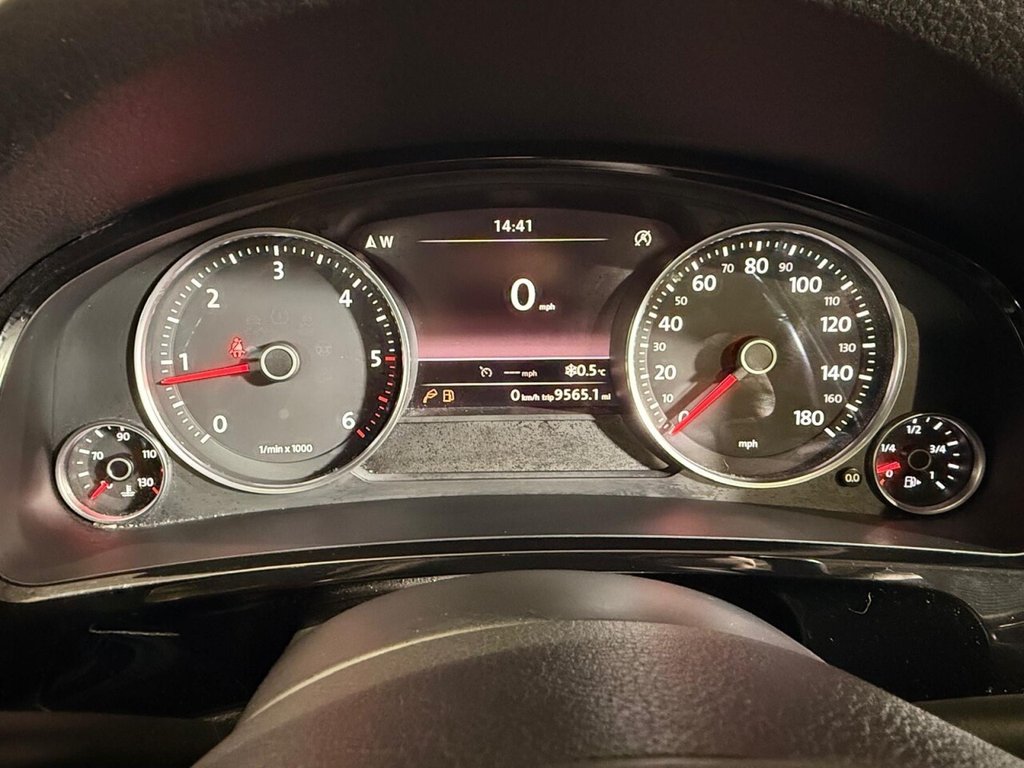 Used Volkswagen Touareg 2016 for sale - 76590855: Photo 34