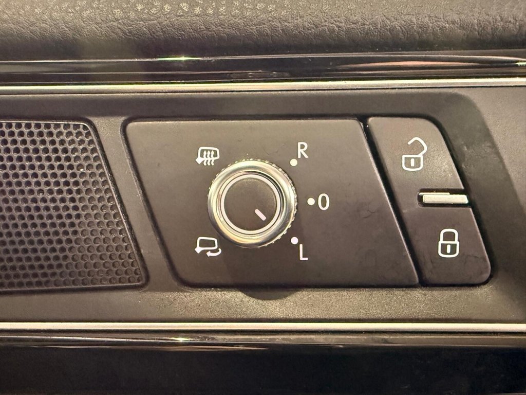 Used Volkswagen Touareg 2016 for sale - 76590855: Photo 51