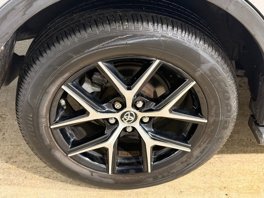 Used Toyota RAV4 2017 for sale - 77328077: Photo 52