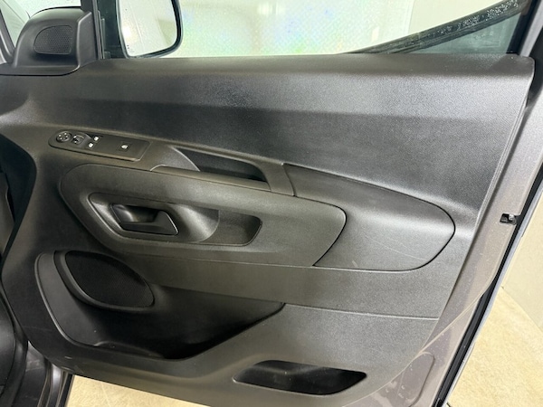 Used Vauxhall Combo Life 2019 for sale - 75573854: Photo 32