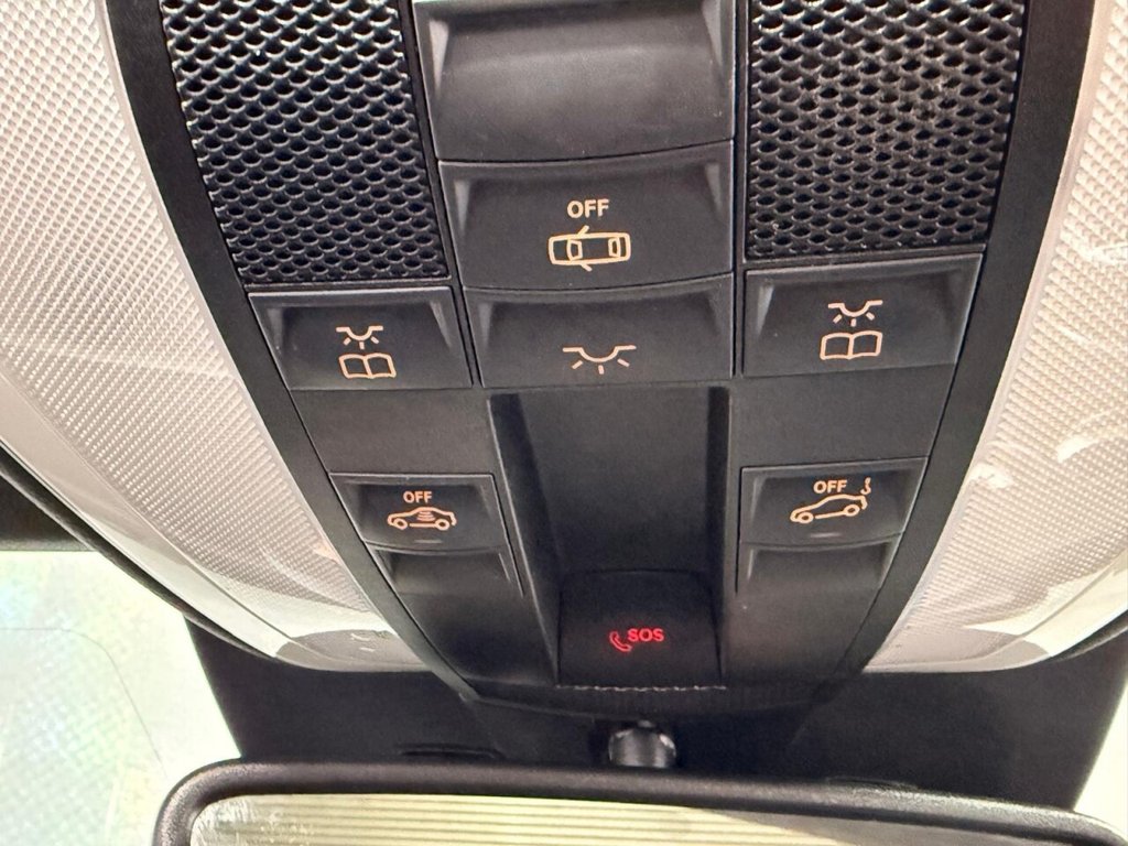 Used Mercedes-Benz E Class 2015 for sale - 76520604: Photo 42