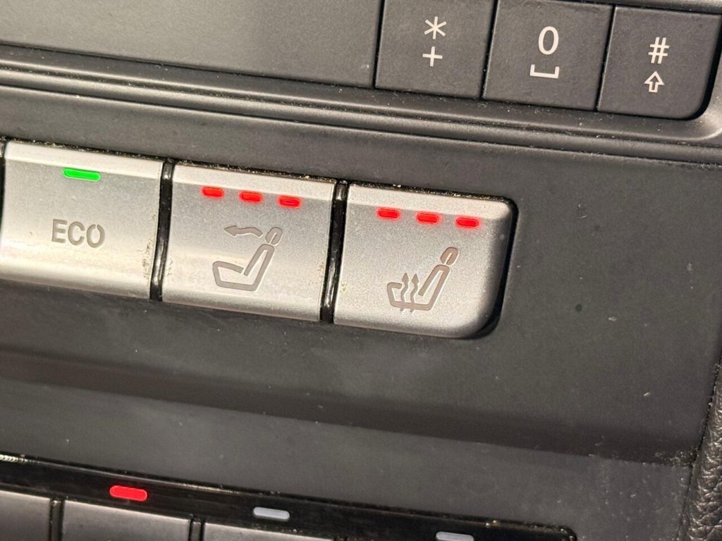 Used Mercedes-Benz E Class 2015 for sale - 76520604: Photo 43