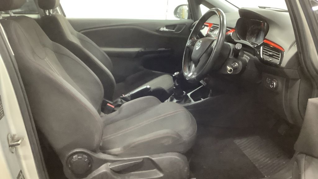 Used Vauxhall Corsa 2019 for sale - 76962377: Photo 2