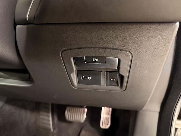 Used Land Rover Range Rover Velar 2018 for sale - 75220998: Photo 48