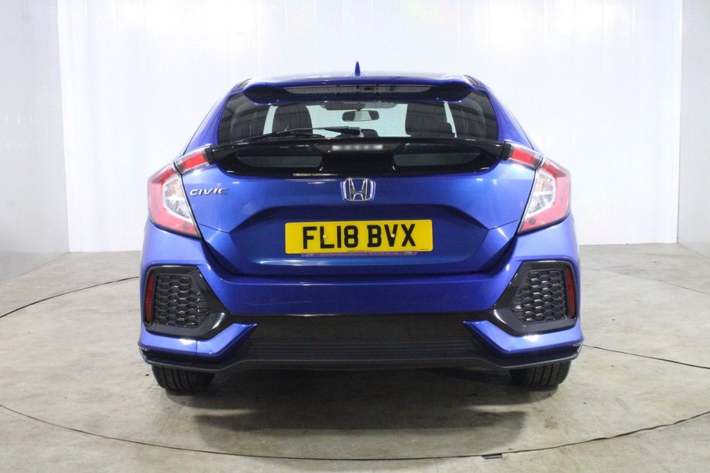 Used Honda Civic 2018 for sale - 76203500: Photo 55