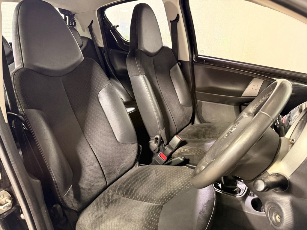 Used Toyota AYGO 2013 for sale - 77199832: Photo 15