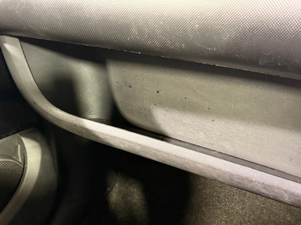 Used Toyota AYGO 2013 for sale - 77199832: Photo 22