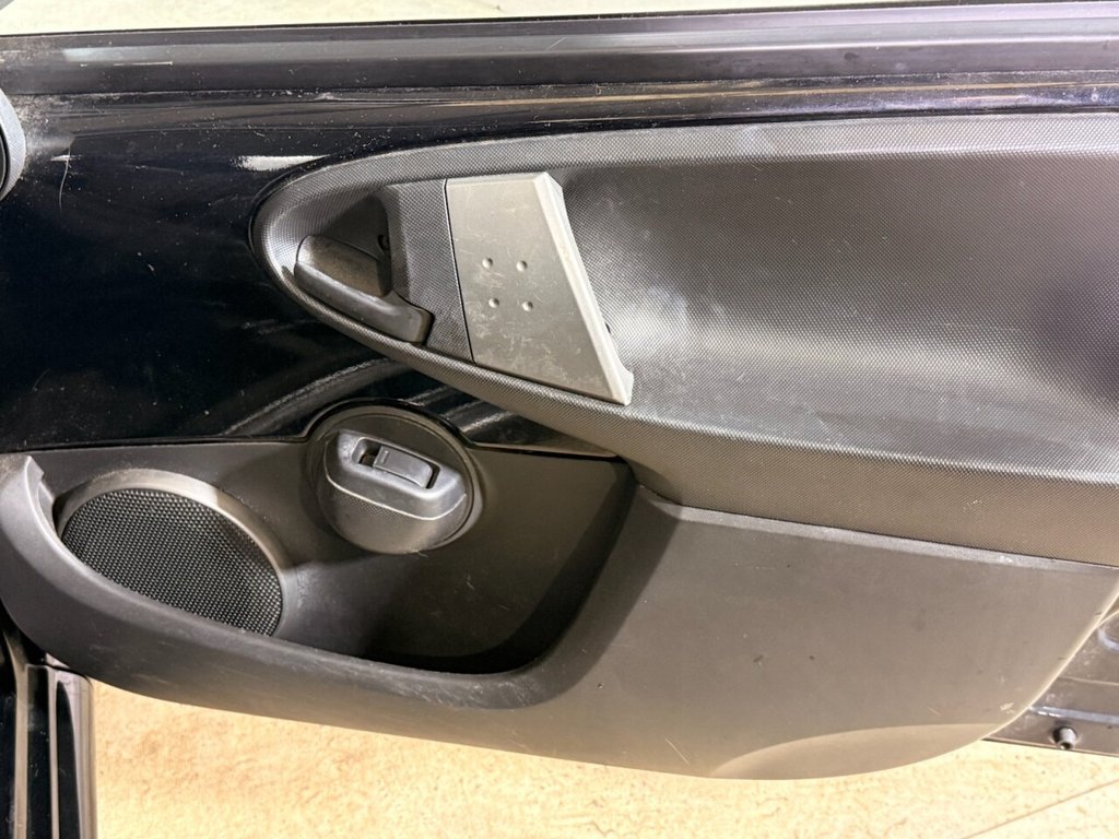 Used Toyota AYGO 2013 for sale - 77199832: Photo 36