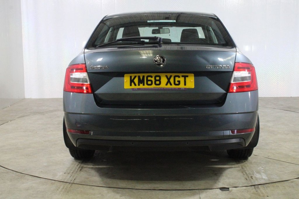 Used Skoda Octavia 2018 for sale - 75630539: Photo 60