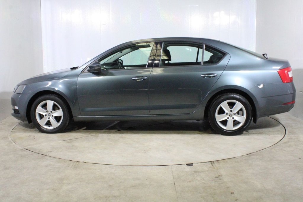 Used Skoda Octavia 2018 for sale - 75630539: Photo 62