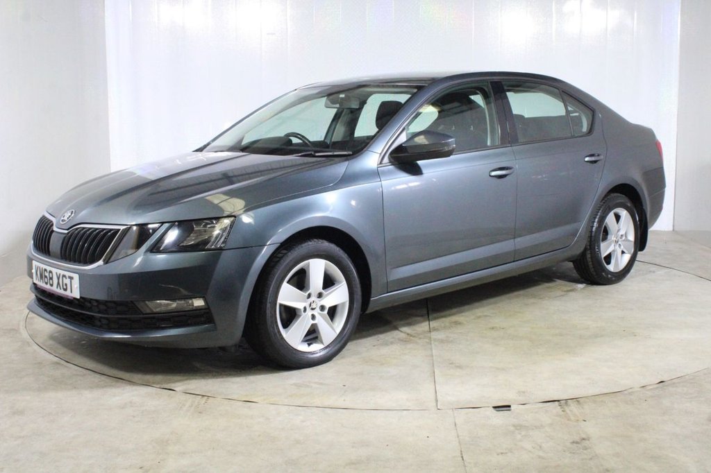 Used Skoda Octavia 2018 for sale - 75630539: Photo 63
