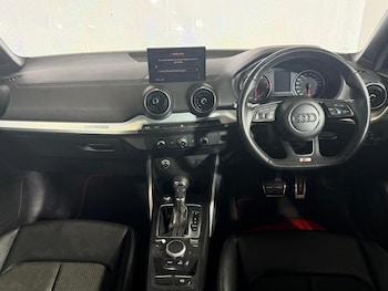 Used Audi Q2 2017 for sale - 75573847: Photo