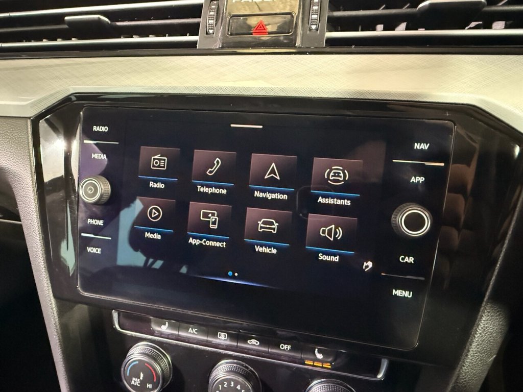 Used Volkswagen Passat 2020 for sale - 77302824: Photo 24