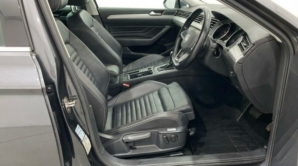 Used Volkswagen Passat 2020 for sale - 77302824: Photo 30