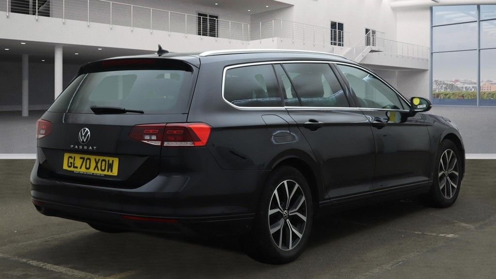 Used Volkswagen Passat 2020 for sale - 77302824: Photo 8