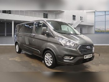 Used Ford Tourneo Custom 2020 for sale - 76665651: Photo