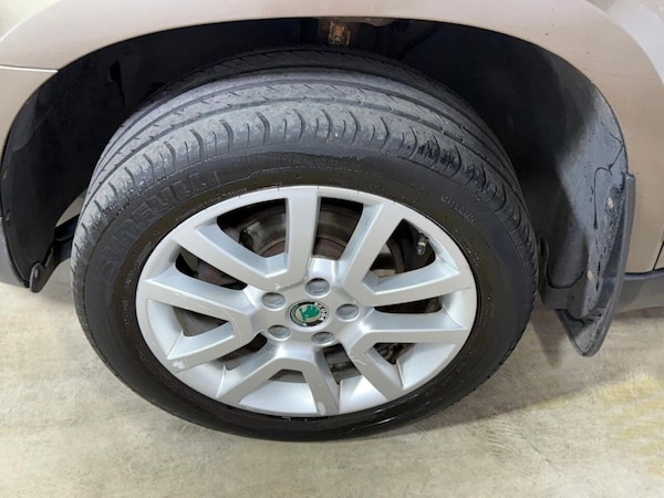 Used Skoda Yeti 2012 for sale - 75456584: Photo 42