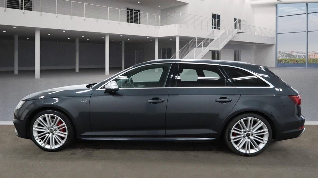 Used Audi A4 2018 for sale - 76792188: Photo 12