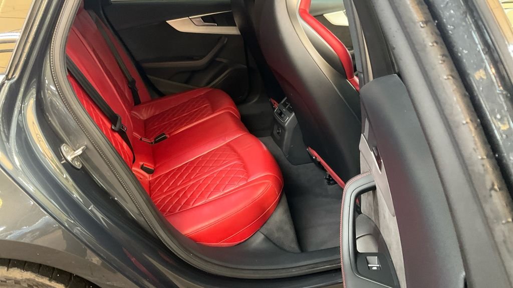 Used Audi A4 2018 for sale - 76792188: Photo 16